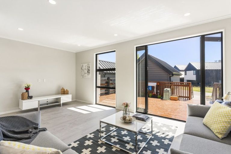 Photo of property in 9 Lark Lane, Whitford, 2571