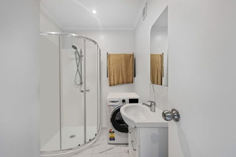 Photo of property in 41a Maygrove Drive, Orewa, 0931