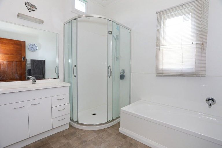 Photo of property in 49 Stewart Street, Marton, 4710