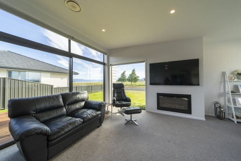 Photo of property in 43 South Arm Drive, Te Anau, 9600