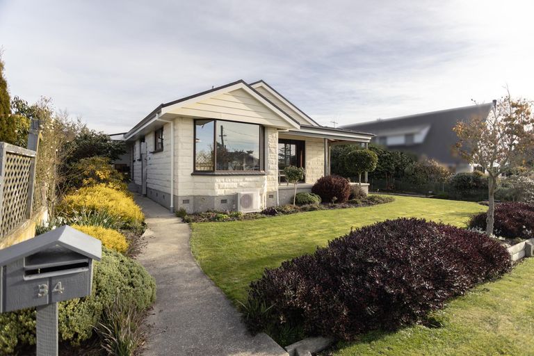 Photo of property in 34 Oban Street, Holmes Hill, Oamaru, 9401