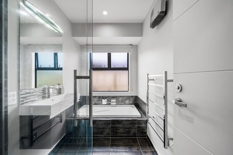 Photo of property in 73 Dynes Road, Rolleston, 7615