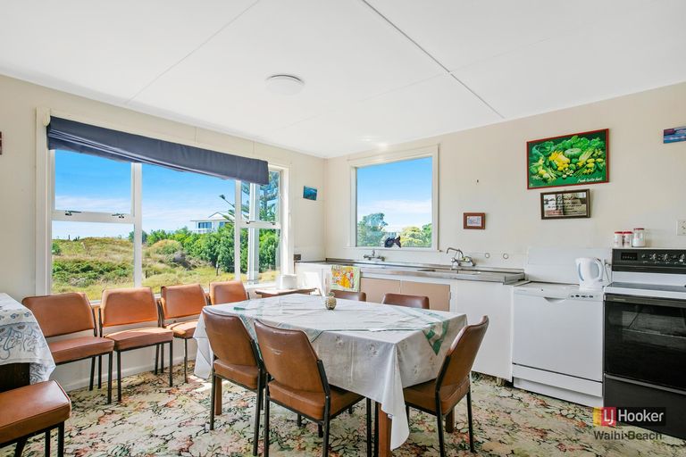 Photo of property in 48 Bway Road, Waihi Beach, 3611