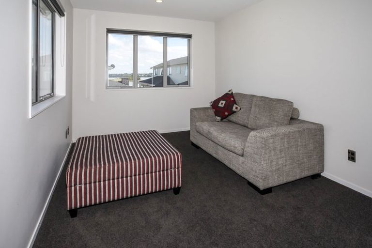Photo of property in 293 Harbourside Drive, Karaka, Papakura, 2113