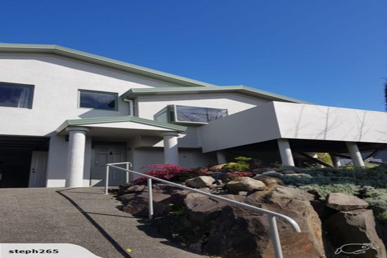 Photo of property in 56 Highgrove Place, Bethlehem, Tauranga, 3110