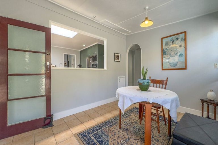 Photo of property in 102 Karaka Road, Thames, 3500