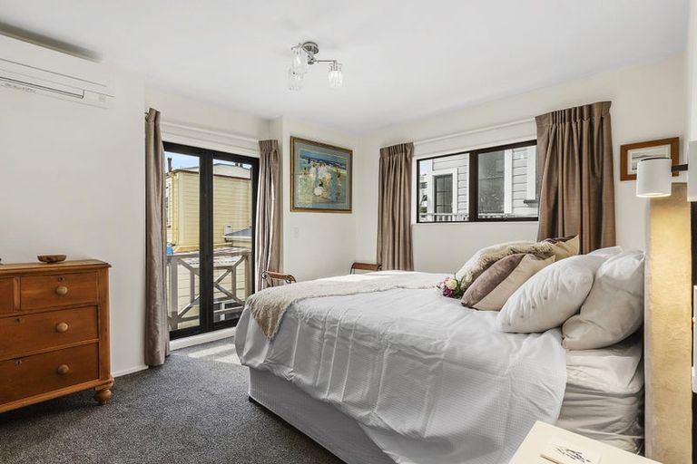 Photo of property in 6 George Street, Thorndon, Wellington, 6011