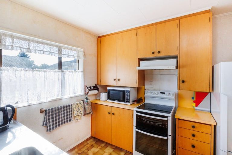 Photo of property in 2a Bristol Crescent, Roslyn, Palmerston North, 4414