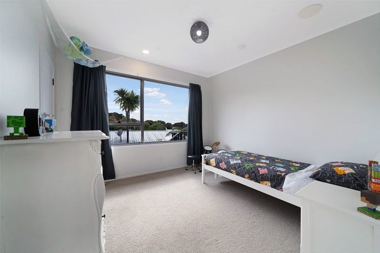 Photo of property in 7 Kotinga Avenue, Glen Eden, Auckland, 0602