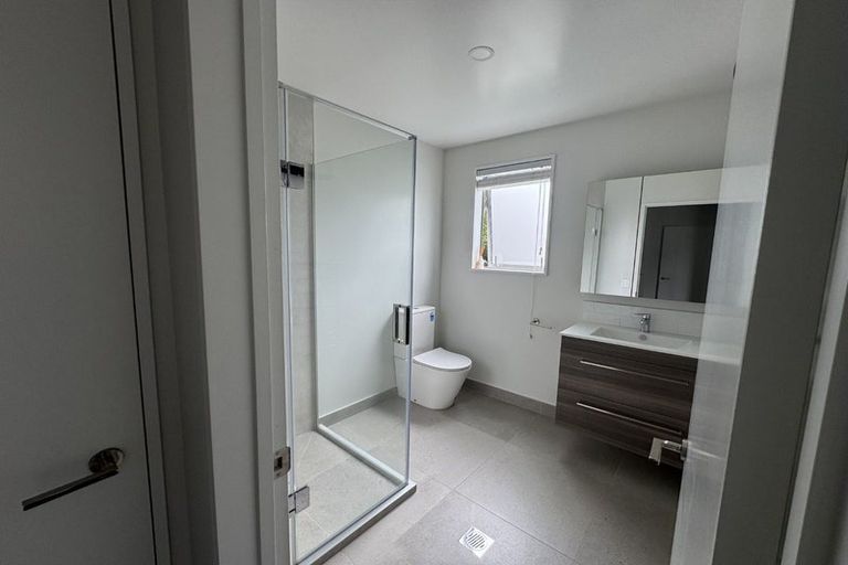 Photo of property in 2/27 Linwood Avenue, Linwood, Christchurch, 8011