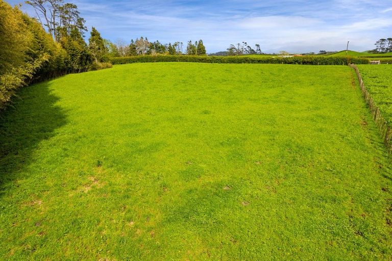 Photo of property in 221 Stanley Road, Te Popo, Stratford, 4394