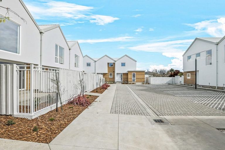 Photo of property in 8/24 Dampier Street, Woolston, Christchurch, 8023