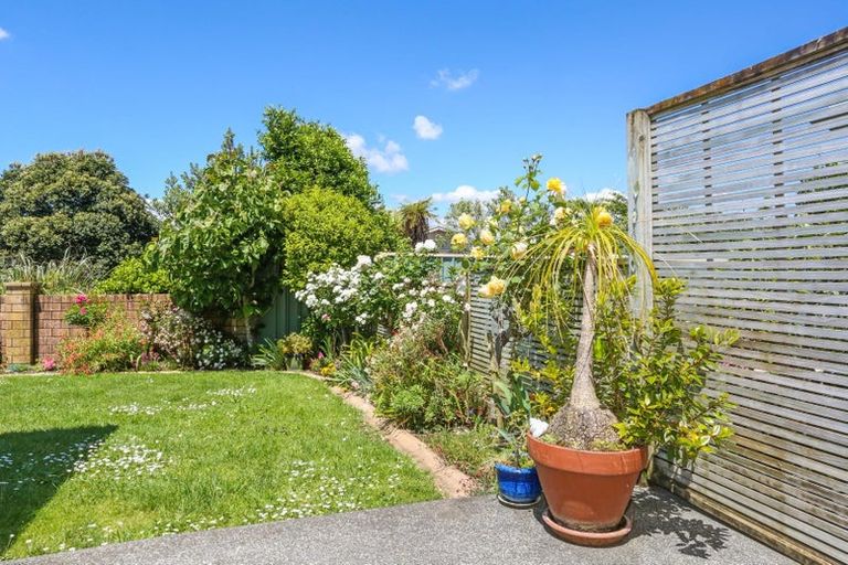 Photo of property in 8unit Village Place, Tuakau, 2121