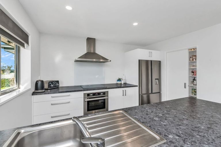 Photo of property in 5 Fountain Place, Rolleston, 7614