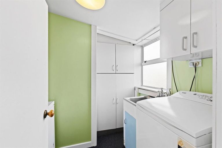 Photo of property in 60 Wakefield Street, Westport, 7825