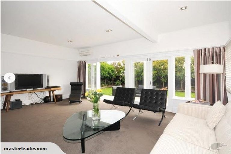 Photo of property in 52 Hawkesbury Avenue, St Albans, Christchurch, 8014