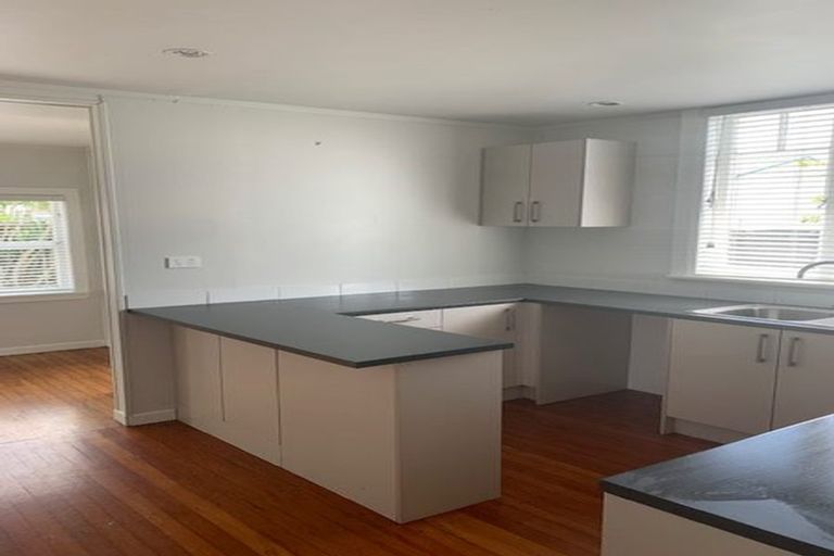 Photo of property in 55 Browns Road, Manurewa, Auckland, 2102