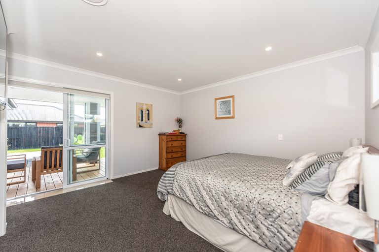Photo of property in 19 Kowhai Drive, Cambridge, 3434