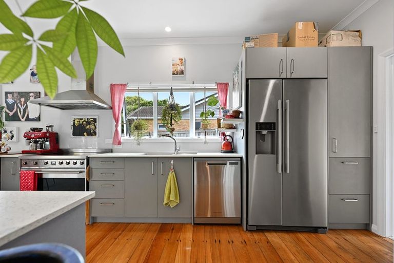 Photo of property in 100 Macfarlane Street, Hamilton East, Hamilton, 3216