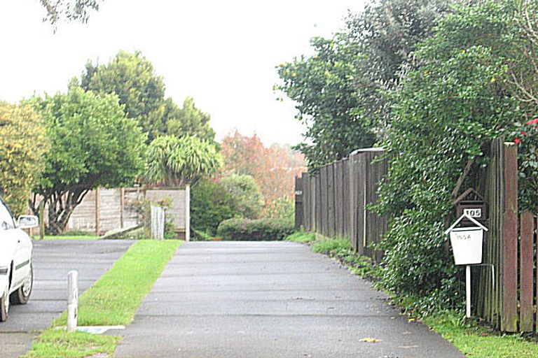 Photo of property in 1/105 Pigeon Mountain Road, Half Moon Bay, Auckland, 2012