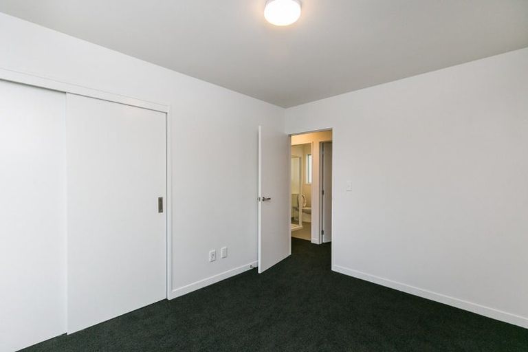 Photo of property in 74u7 Derwent Street, Island Bay, Wellington, 6023