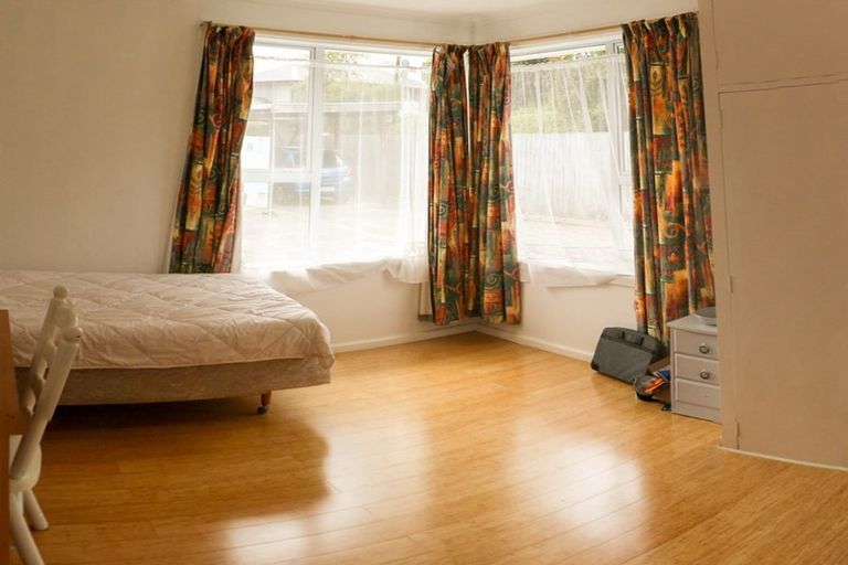 Photo of property in 9 Colina Street, Avonhead, Christchurch, 8042