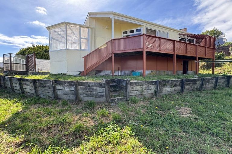Photo of property in 3 Atwood Grove, Churton Park, Wellington, 6037