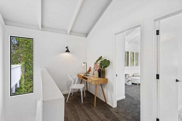 Photo of property in 755 West Coast Road, Oratia, Auckland, 0604