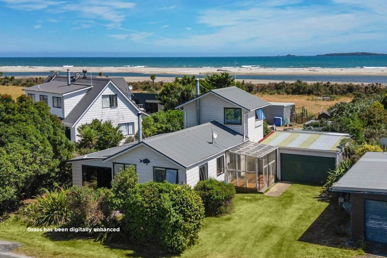 Photo of property in 9 Johnston Crescent, Haast, 7886
