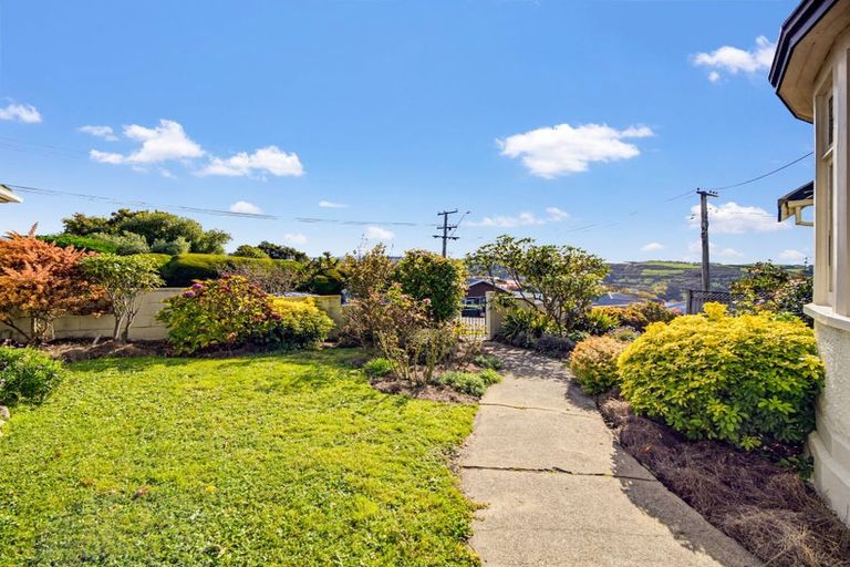 Photo of property in 19 Till Street, South Hill, Oamaru, 9400