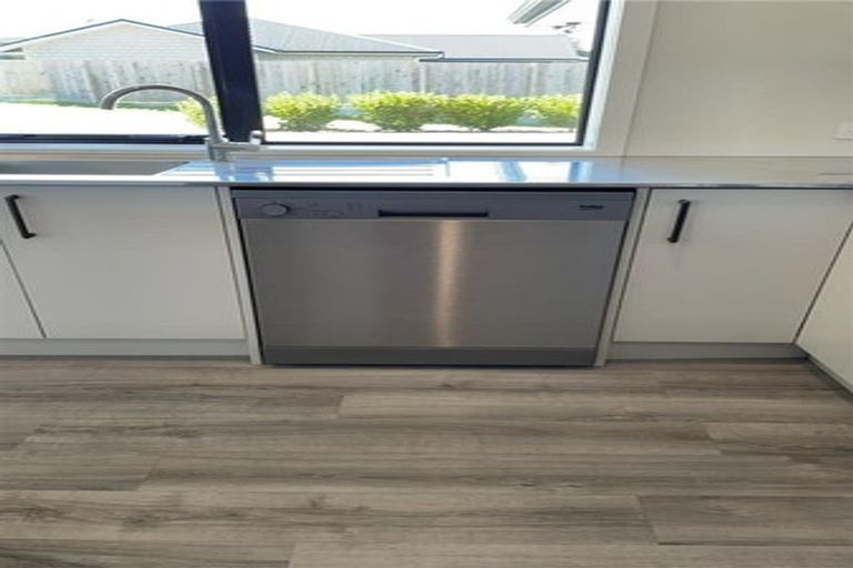 Photo of property in 1 Pahautea Lane, Kihikihi, Te Awamutu, 3800