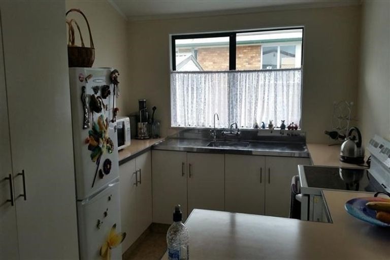 Photo of property in 92b George Street, Tuakau, 2121