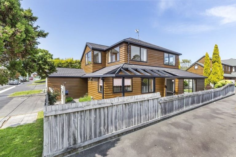 Photo of property in 5a Chamberlain Road, Karori, Wellington, 6012