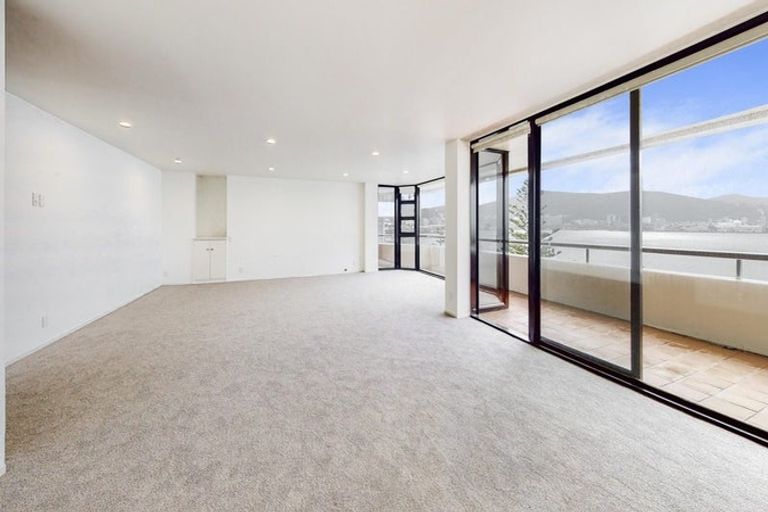 Photo of property in 260u6 Oriental Parade, Oriental Bay, Wellington, 6011