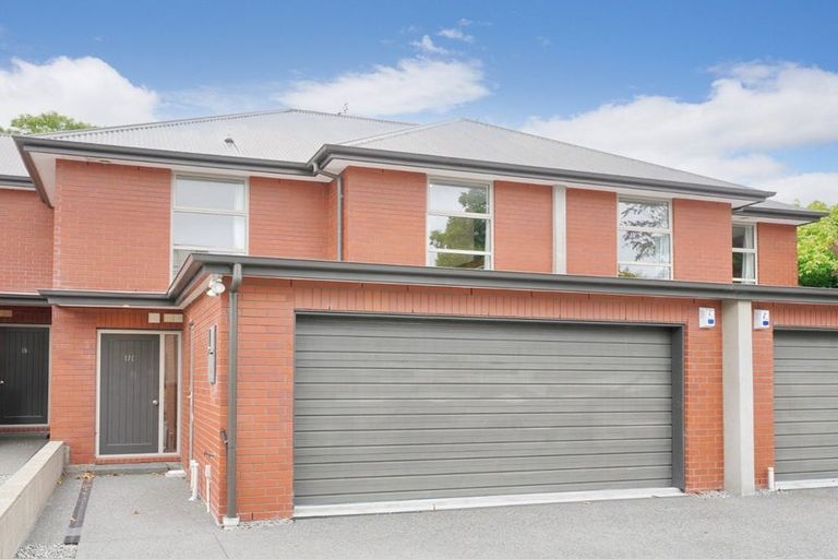 Photo of property in 7 Athol Terrace, Upper Riccarton, Christchurch, 8041