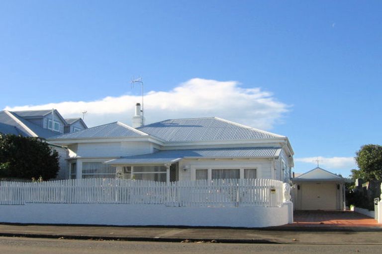 Photo of property in 65a Nelson Crescent, Napier South, Napier, 4110