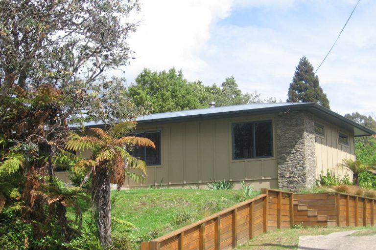 Photo of property in 407 Pukehangi Road, Pomare, Rotorua, 3015