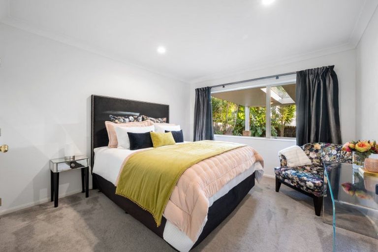 Photo of property in 15 Burnaston Court, Dannemora, Auckland, 2016