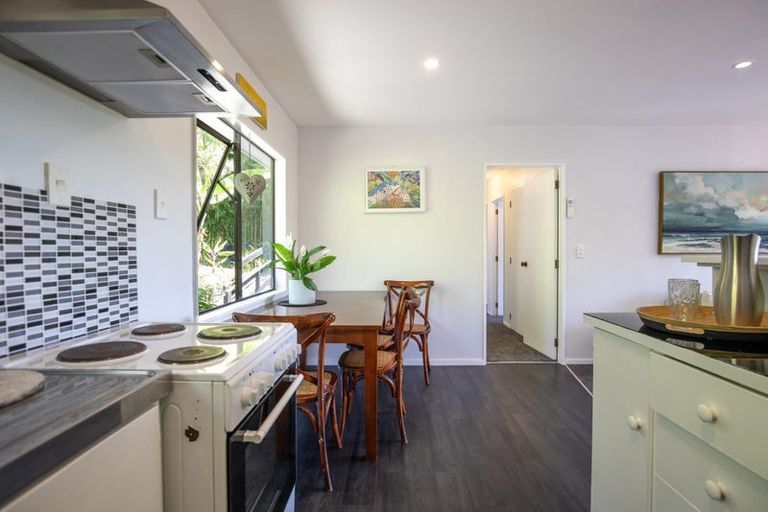 Photo of property in 38 Main Road, Raglan, 3225