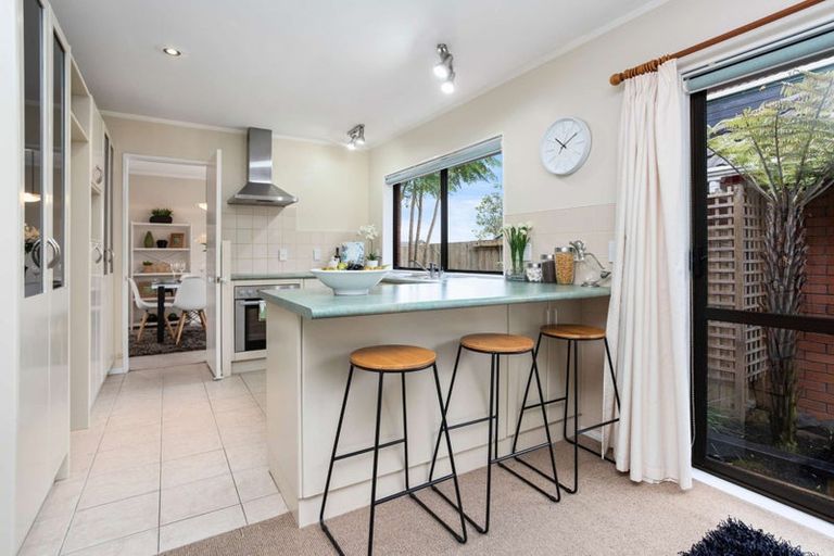 Photo of property in 90a Simmental Crescent, Somerville, Auckland, 2014