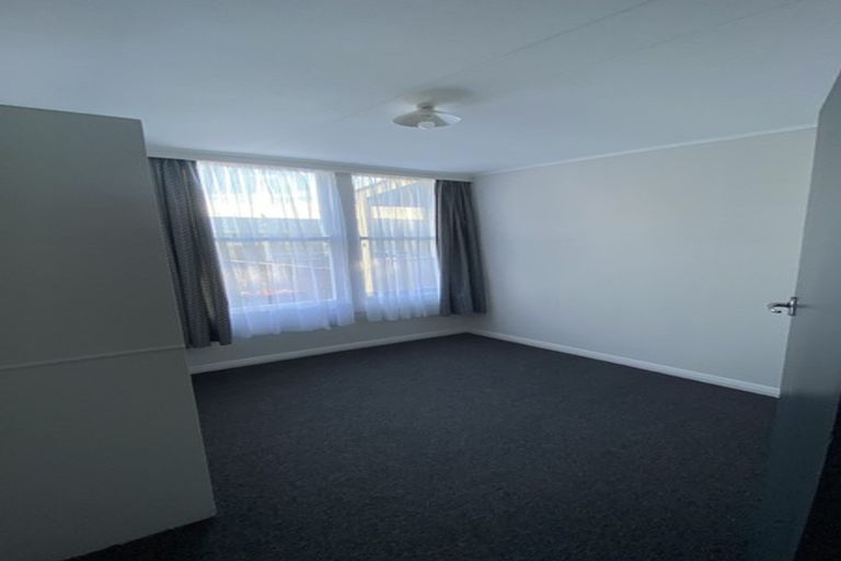 Photo of property in 2/2 Church Street, Terrace End, Palmerston North, 4410