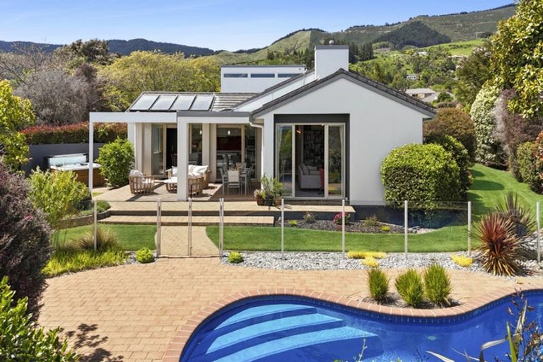 Photo of property in 2 Highfield Grove, Richmond, 7020