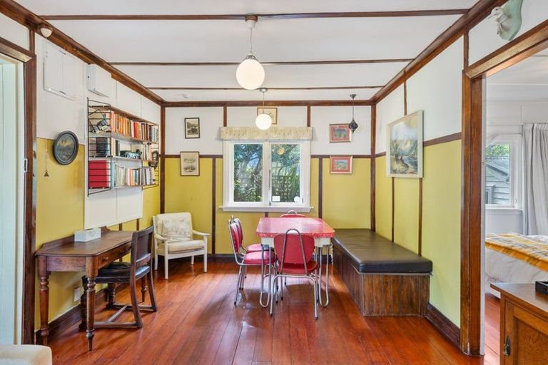 Photo of property in 59 Tutere Street, Waikanae Beach, Waikanae, 5036