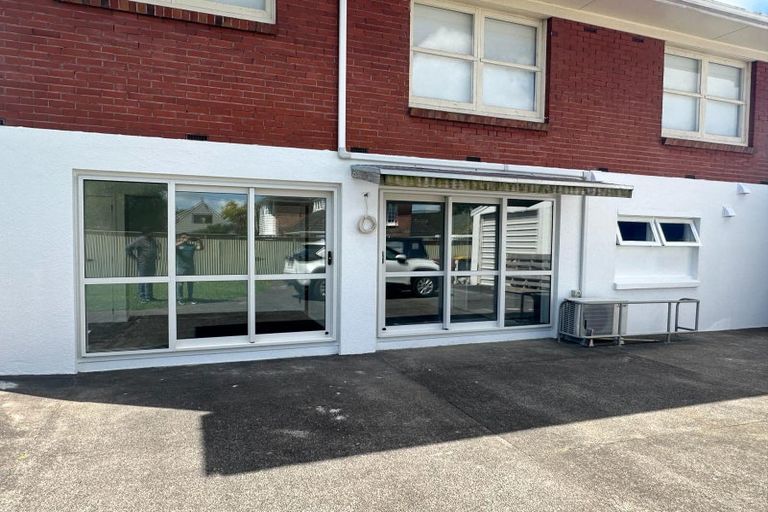 Photo of property in 79 Birdwood Avenue, Papatoetoe, Auckland, 2025