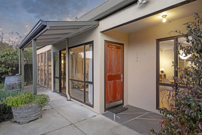 Photo of property in 1/14 Blair Avenue, Papanui, Christchurch, 8053
