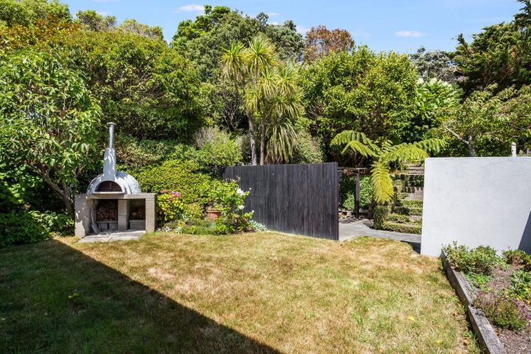 Photo of property in 14 The Crowsnest, Whitby, Porirua, 5024