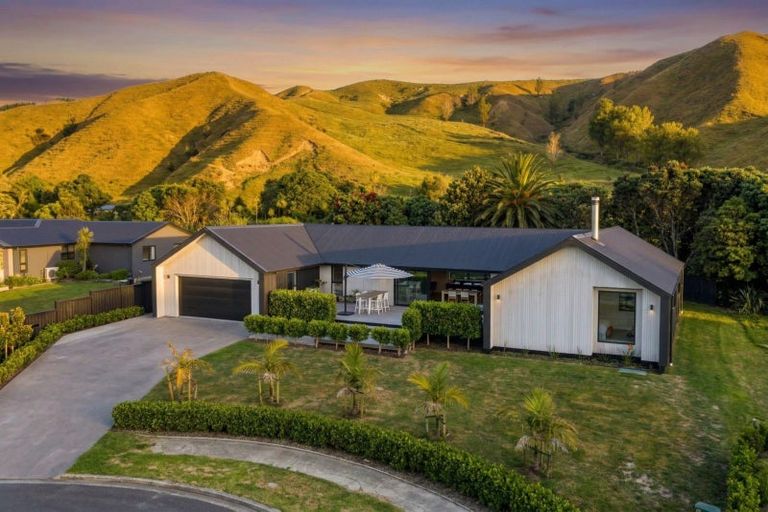Photo of property in 17 Sandy Cove, Wainui, Gisborne, 4010
