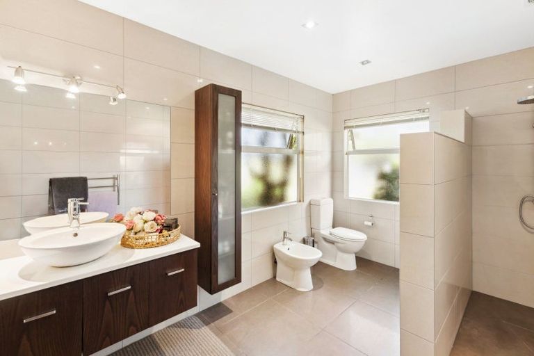 Photo of property in 32 Ara Lane, Kerikeri, 0230