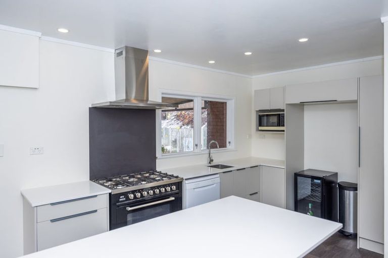 Photo of property in 15 Hamblyn Crescent, Nawton, Hamilton, 3200