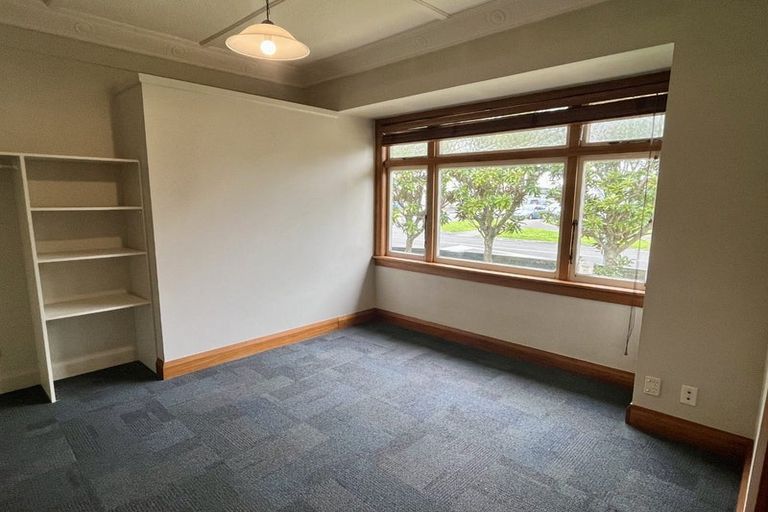 Photo of property in 58 Rangitane Street, Palmerston North, 4414